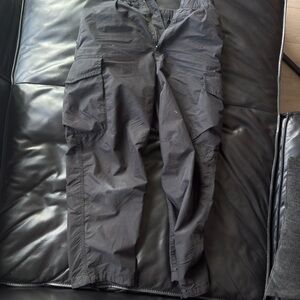 Uniqlo Men's black Cargo Pants Wide